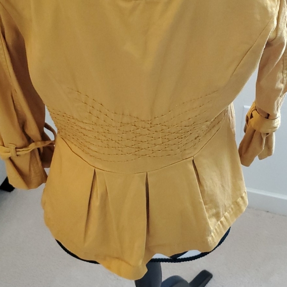 Jacket - Picture 3 of 7